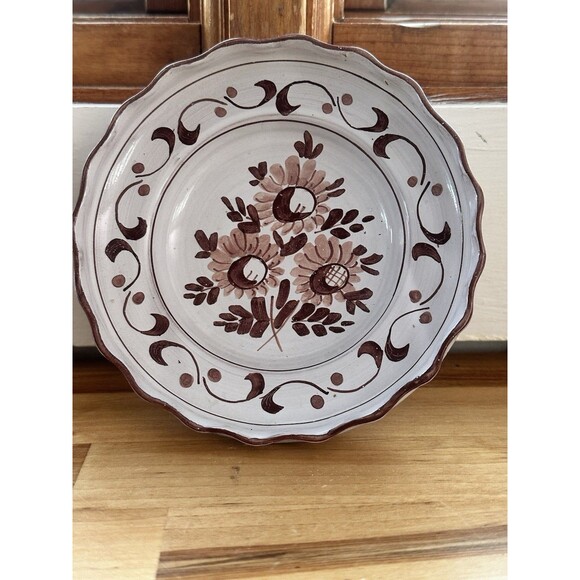 2 Vintage Serving Bowls 5" Folk Art Hand Painted German Hungarian Use, Wall Hang - Picture 3 of 10